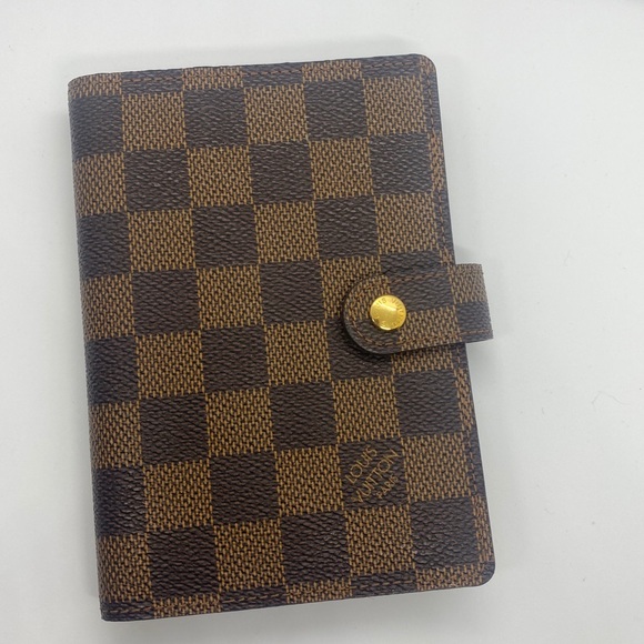 Auth Louis Vuitton Agenda ❌SOLD❌ - Picture 2 of 12